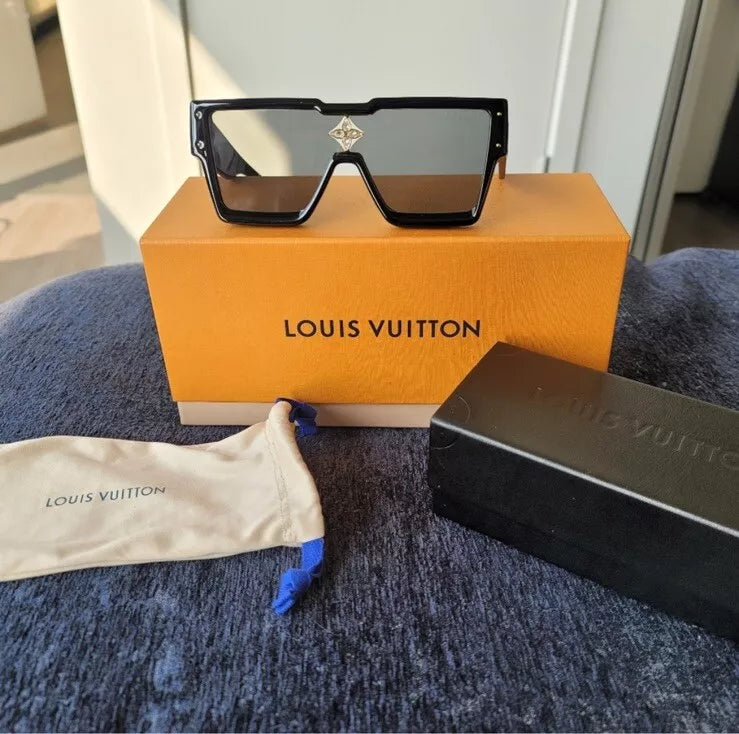 Luis Vuitton Sunglasses